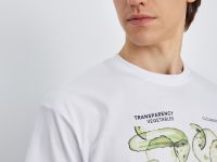 Свободная футболка с принтом