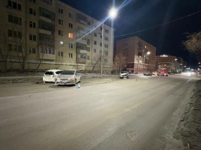 Пять человек пострадали в двух ДТП в Якутске за сутки