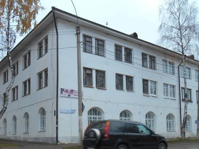 Дом жилой с лавками (соляной склад)