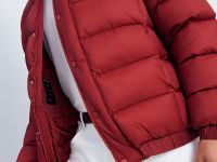Пуховая стеганая куртка с капюшоном