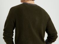 Джемпер полуприлегающего силуэта