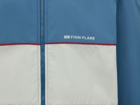 Олимпийка с контрастной отделкой из капсулы ретро