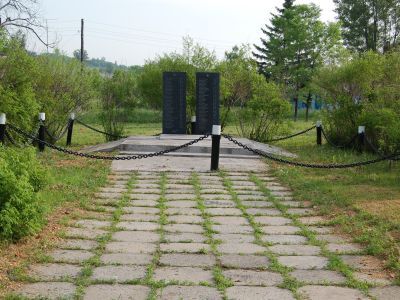 Памятник односельчанам, погибшим в годы Великой Отечественной войны