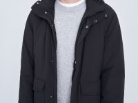 Куртка прямого силуэта с воротником-стойкой