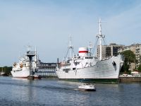 Научно-исследовательское судно «Витязь»