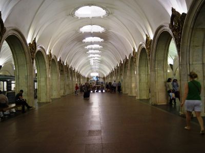 Перронный зал, архитекторы Демченко Е.С., Лященко С.В.