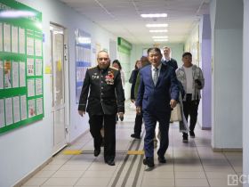 Студенты АГАТУ встретились с Героем России Дмитрием Куценко