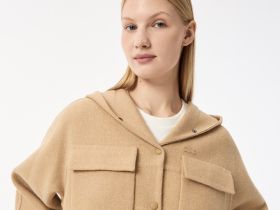 Женская куртка Lacoste из овечьей шерсти