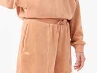 Женские короткие спортивные шорты Lacoste