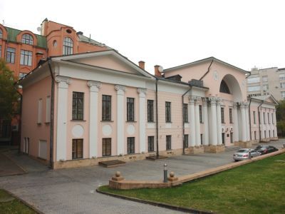 Дом Лобанова-Ростовского с интерьерами