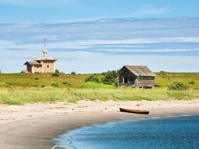 Амбар с ледником Кирилловской рыболовной тони