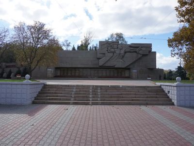 Мемориальная стена в память героической обороны Севастополя 1941 – 1942 гг.