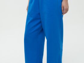 Спортивные брюки широкого кроя