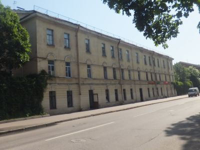 Пять флигелей