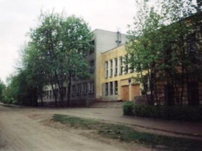 Здание б. уездной школы