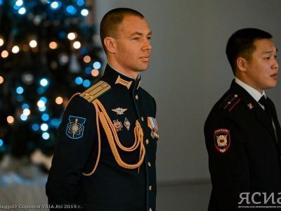 На Балу молодых офицеров в Якутске наградили почетным знаком «Сердце патриота»