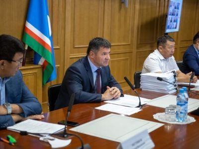 В Якутии обеспечат устойчивое функционирование системообразующих предприятий в условиях санкций