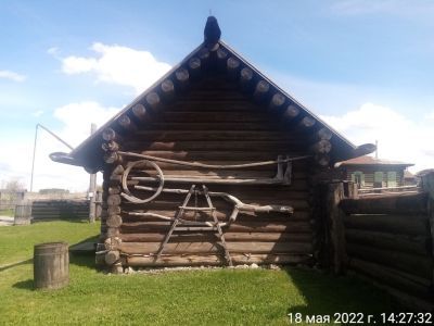 Амбар из д. Попова