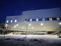 Глава Якутии поручил ускорить ввод спортзала для политехнического лицея в Мирном