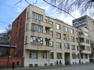 Дом, в котором с 1929 г. жил и в 1949 г. умер Образцов Владимир Николаевич