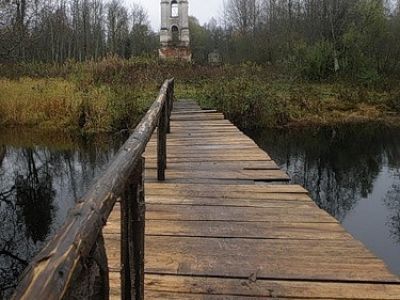 Мост деревянный через реку Реконь