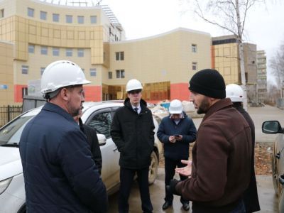 Погода к строителям благосклонна