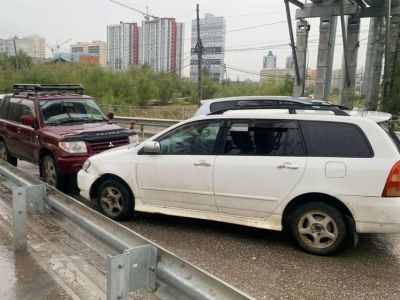 В Якутске произошло ДТП с участием четырех автомобилей