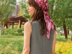 Платок шейный Divina, бордо