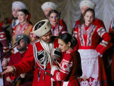 Кубанский казачий хор. «Нам — 215 лет!»