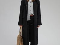 Пальто из шерсти и шелка