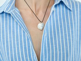 Колье, Белый