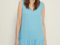 Сарафан силуэта трапеция с v-образным вырезом