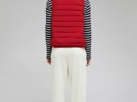 Пуховый жилет с натуральным пухом