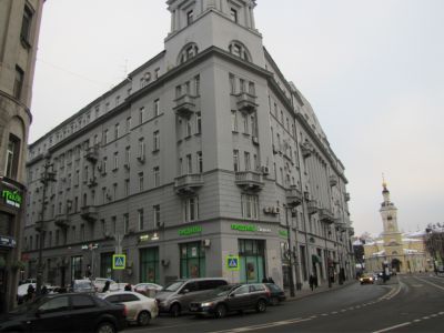 Ансамбль доходных домов Московского купеческого общества, 1912-1915 гг., архитекторы: В.В.Шервуд, А.Е.Сергеев, И.А.Герман