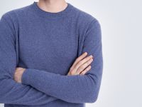 Джемпер прямого силуэта с округлым вырезом