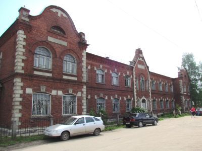 Главное здание