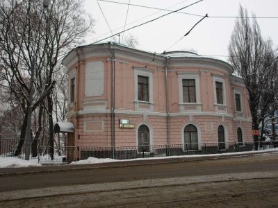 Манеж в ансамбле усадьбы "Петровское-Разумовское", конец XVIII в., перестроен во 2-й половине XIX в.