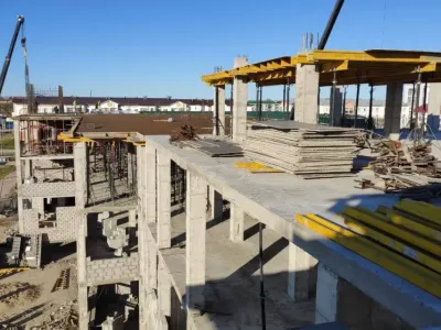 Строящиеся объекты здравоохранения проверили в Мегино-Кангаласском районе