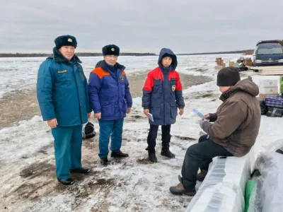 Крупные штрафы грозят якутянам за несанкционированный выезд на лед