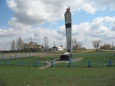 Братская могила 30 погибших партизан