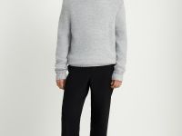 Джемпер с округлой горловиной прямого кроя