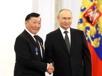 Мечта сбылась! В якутском селе Крестях начали строить клуб, обещанный Путиным сунтарскому дояру