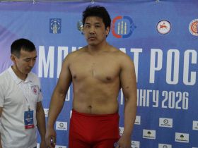 Чемпионат России. Лидеры якутской сборной по мас-рестлингу прошли взвешивание