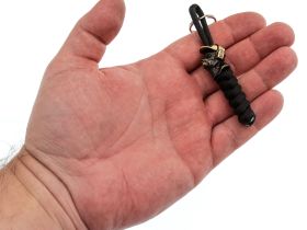 Бусина с темляком Кикадзару