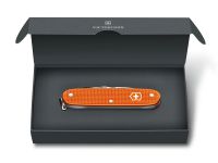 Нож перочинный Victorinox Pioneer X Alox, сталь X55CrMo14
