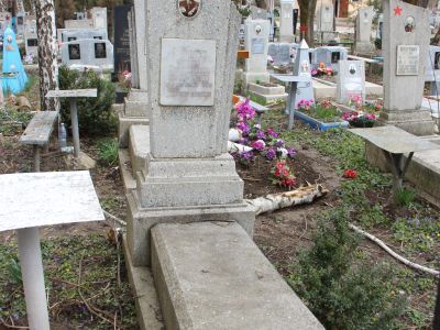 Могила М.И. Гриценко (1906 - 1980), Героя Советского Союза