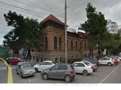 Дом доходный торговца мукой С.М. Обрадовича. Здесь размещалось Новороссийское отделение Азовско-Донского коммерческого банка