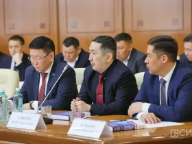 Прогноз непростой: глава Якутии поручил районам быть готовыми к безопасному пропуску паводка