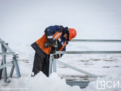 Дмитрий Бердников: Работы по Ленскому мосту ведутся по утвержденным графикам