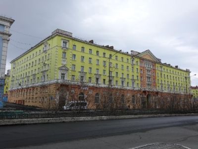 Дом жилой с кинотеатром «Родина»